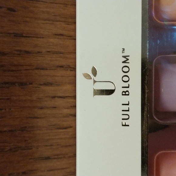 🌲FULL BLOOM BRAND 3 COUNT PERFUME SPRAY - Picture 2 of 9